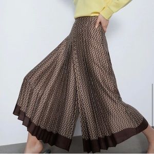 Zara Pleated Printed Cullottes